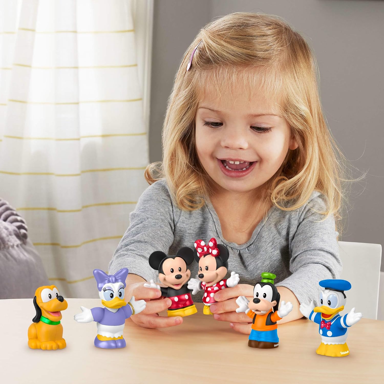 Detalle 2 de Fisher-Price JHD08 set 6 figure Disney 1+