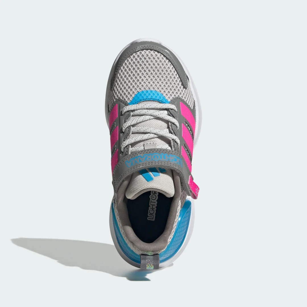 Detalle de Zapatilla Lightorama Runner de Adidas: comodidad y estilo para tus entrenamientos diarios