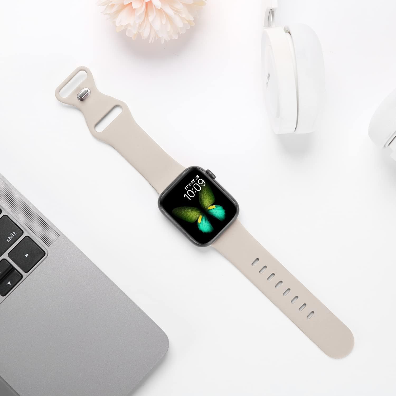 Detalle de Tighesen Sport Band for Apple Watch Ultra & Series (38–49mm) – Silicone Comfort & Secure Pin-and-Tuck