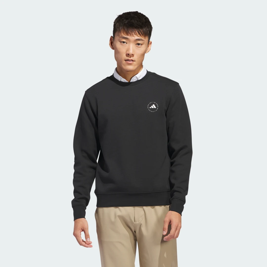 Detalle de Sudadera cuello redondo Adidas – negra, comodidad y estilo para uso diario