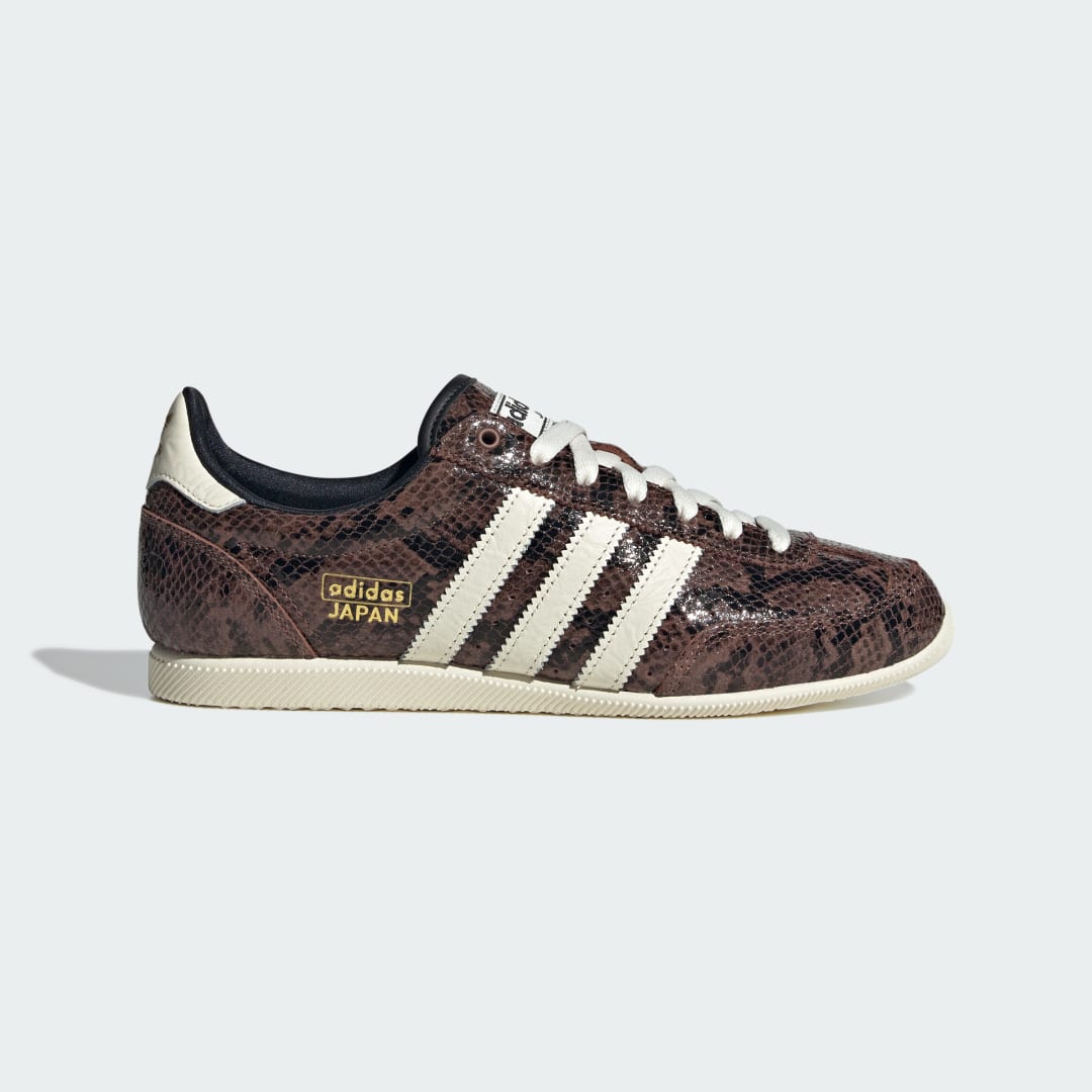 Detalle de Zapatilla Japan de Adidas — estilo clásico para uso diario en color Marrón