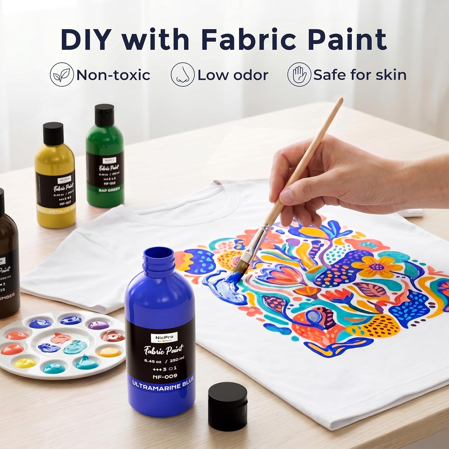 Detalle de Nicpro Gold Fabric Paint (8.45 oz / 250 ml) – Permanent, soft non-toxic textile paint for DIY crafts