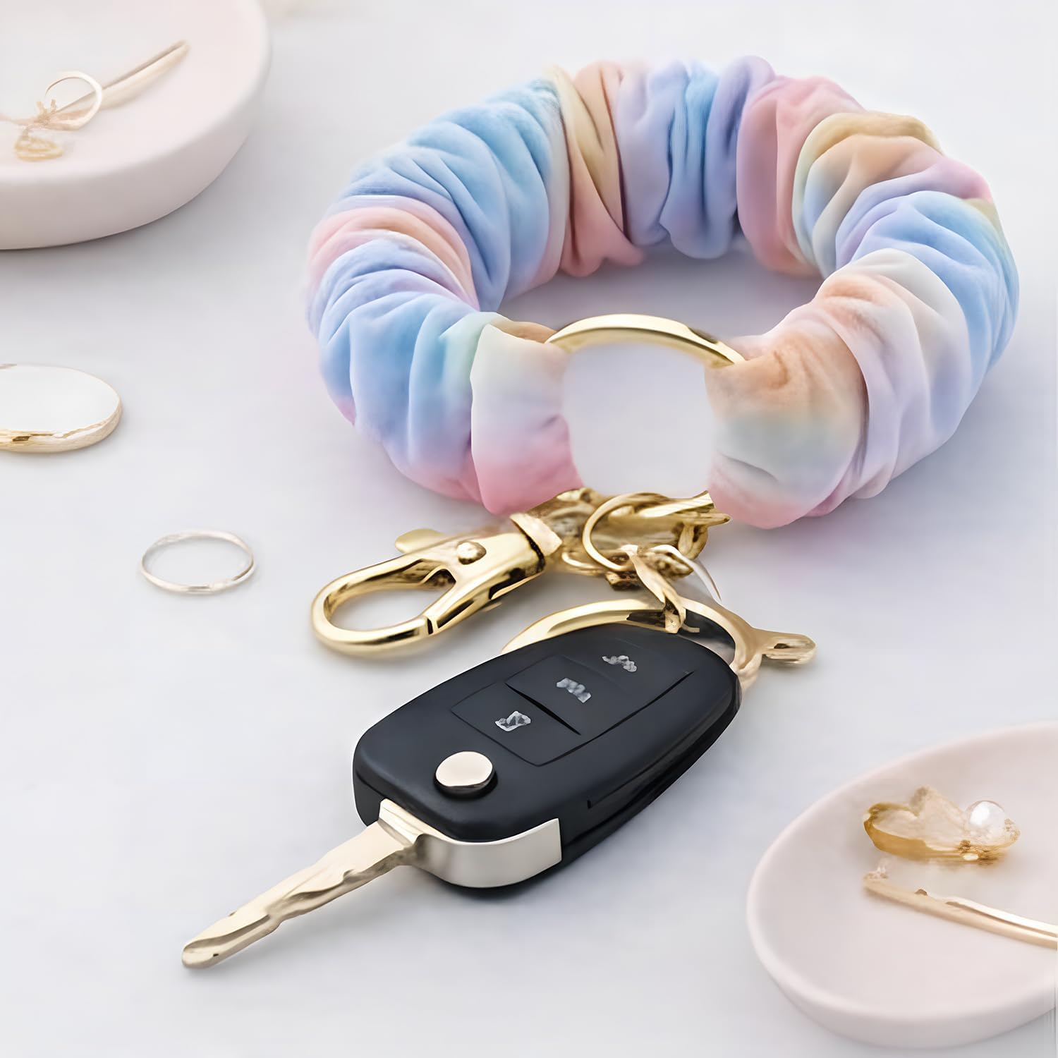 Detalle 2 de Scrunchie keychain wristlet 3 pack