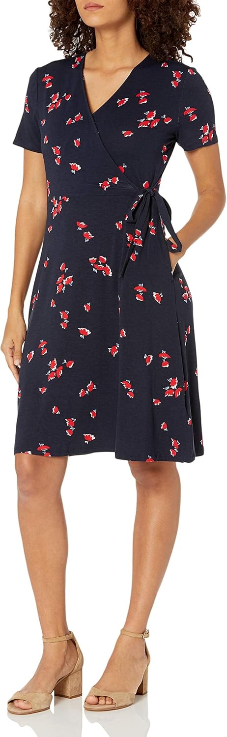 Thumbnail 5 de Amazon Essentials Women’s Short-Sleeved Polka Dot Faux-Wrap Dress