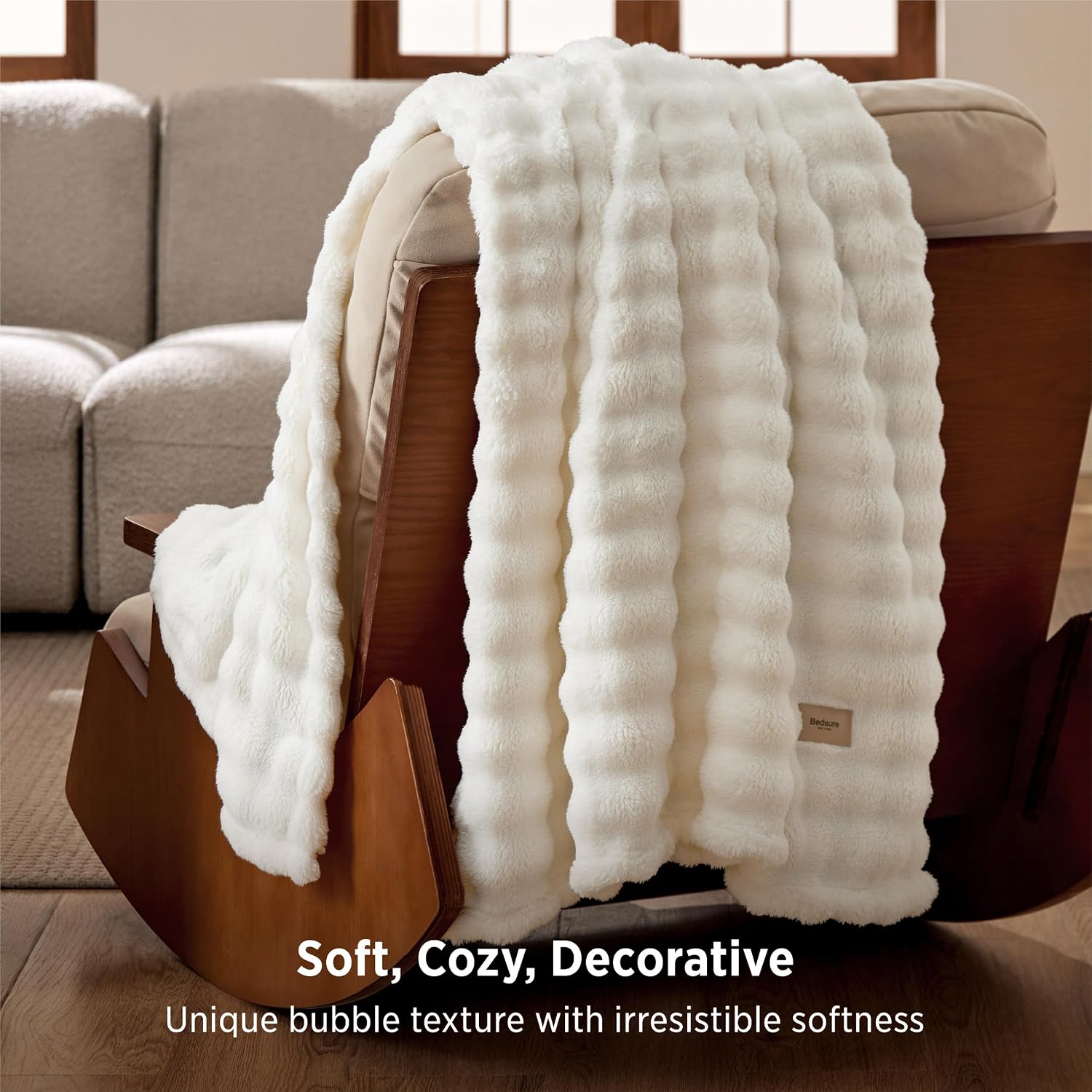 Detalle de Bedsure 3D Bubble Throw Blanket, Off-White, Lightweight, 50 x 60