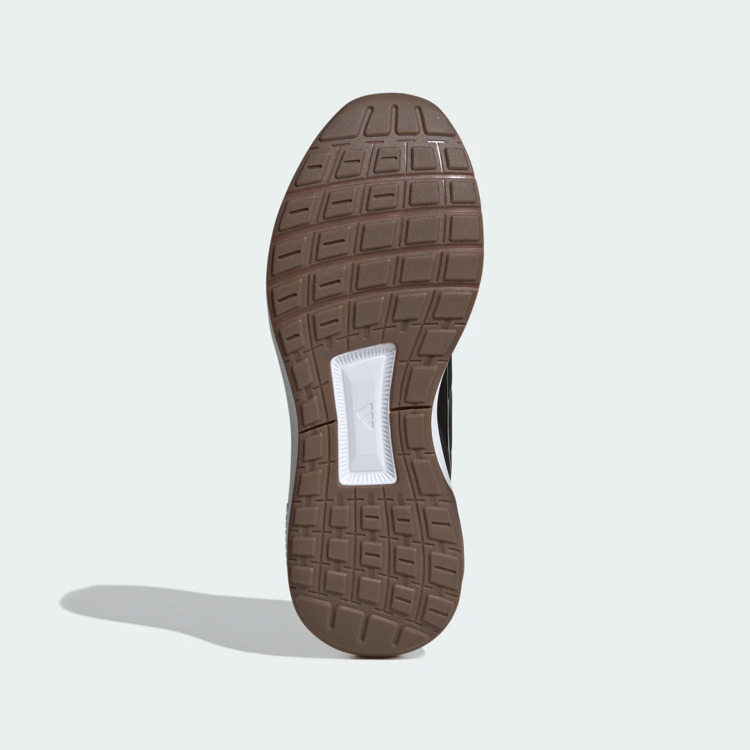 Detalle de Zapatilla Ultimashow 2.0 de Adidas: versatilidad en color Verde para el día a día