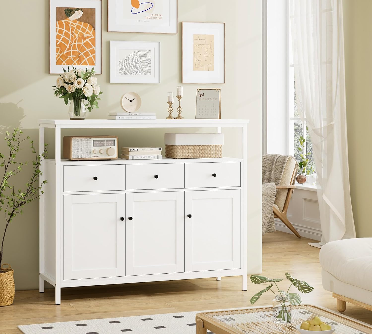 Detalle 2 de FirFurd P030 White Sideboard Storage Cabinet with 3 Doors, 3 Drawers and Adjustable Shelves