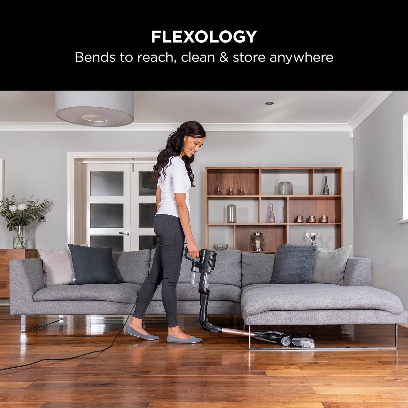 Detalle 2 de Shark HZ500UKT Corded Stick Vacuum 2.6L