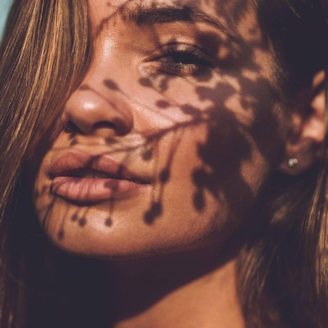 Thumbnail 1 de REVLON Professional Orofluido Prezioso Elixir Olio di Argan Vegano, trattamento nutriente per capelli (100 ml)