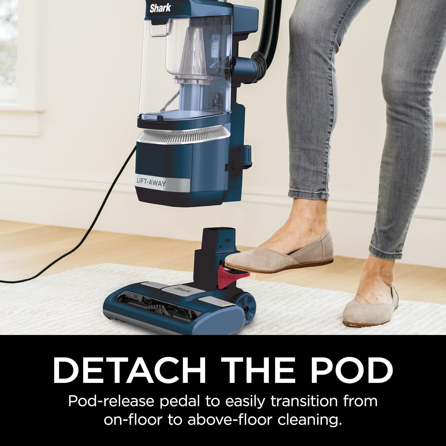 Detalle de Shark Navigator Lift-Away ADV LA301: Versatile Pet-Friendly Upright Vacuum