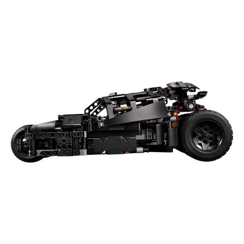 Detalle 2 de LEGO Technic Batmobile Tumbler 42239: control interactivo y emoción para jóvenes ingenieros