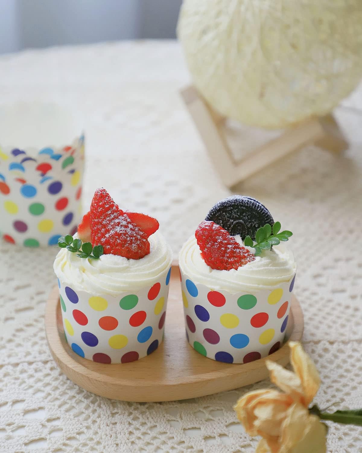 Thumbnail 6 de Bertacy Mix & Match Kuchenkörbchen (Papier) – 100 Stück, Ø 6 cm, 4 Farben