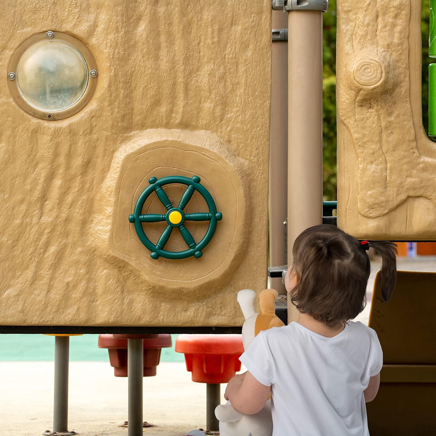 Detalle de Green and Yellow Outdoor Playground Captain Pirate Ship Wheel Steering Wheel Accessory