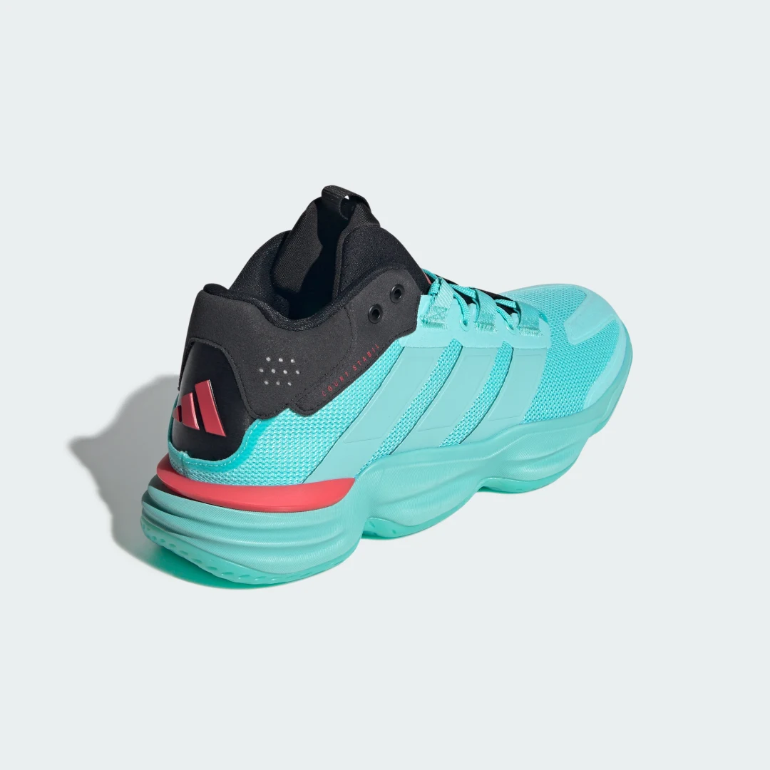 Thumbnail 2 de Zapatilla Court Stabil Indoor de Adidas — juego en pista cubierta con estilo turquesa