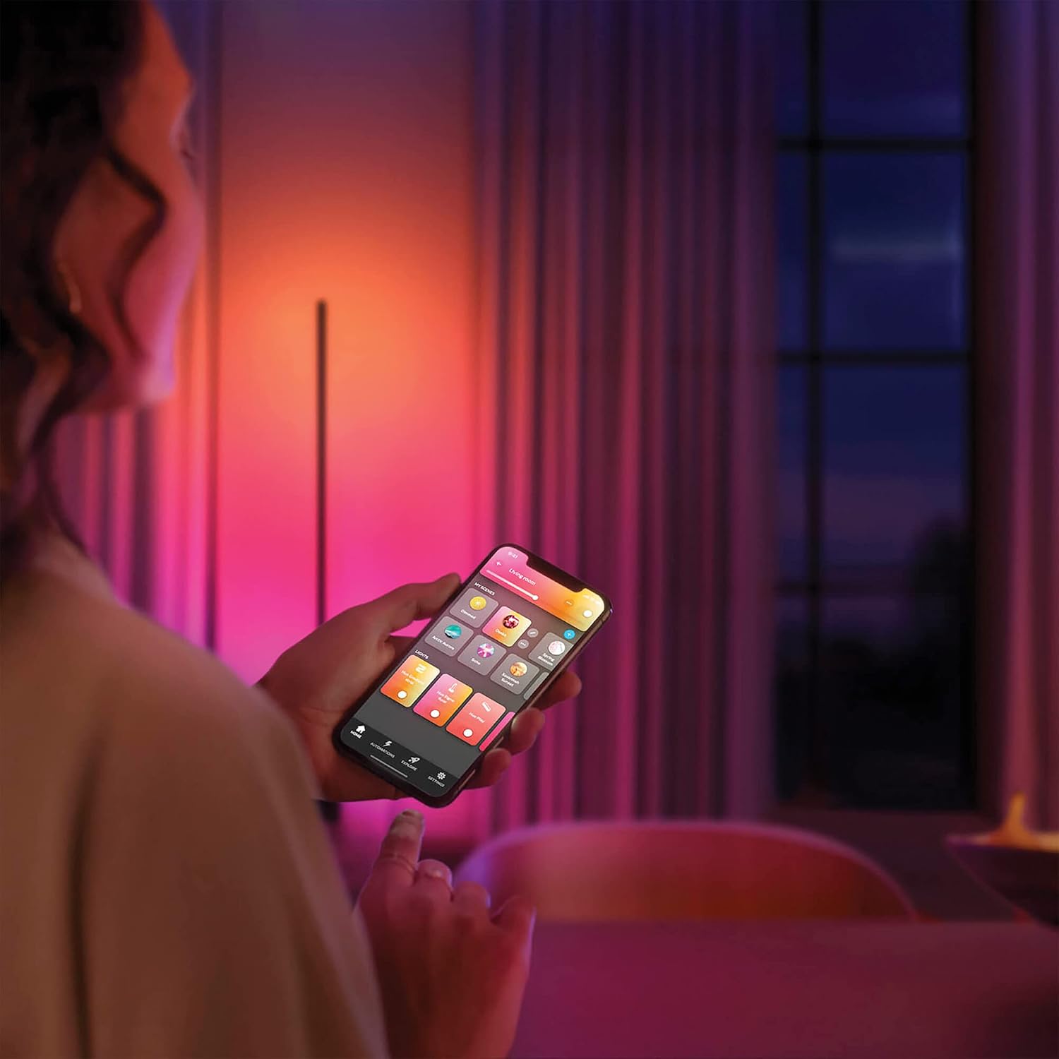 Detalle de Philips Hue Signe, Lámpara de Pie LED Inteligente 🌈