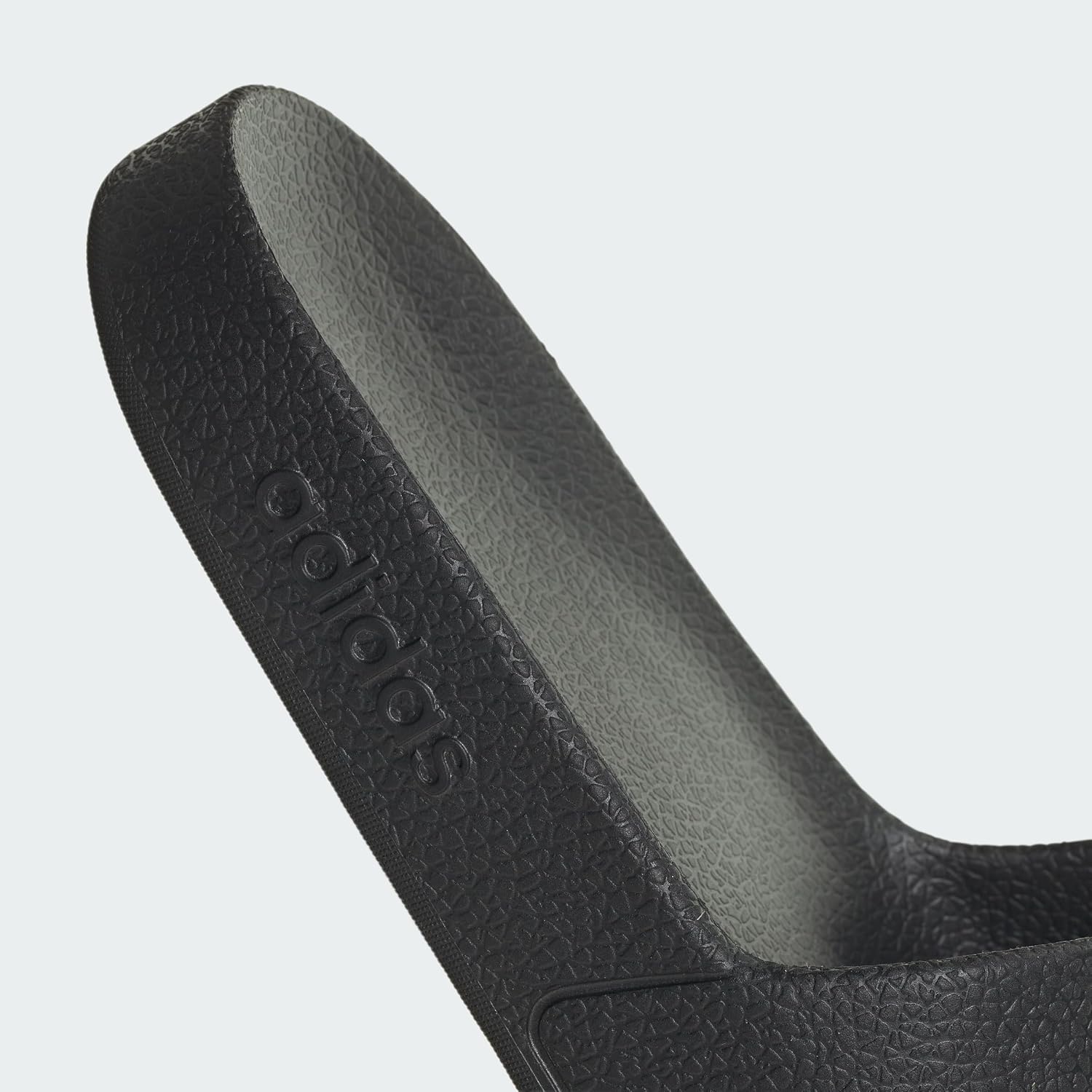 Thumbnail 2 de Adidas Unisex Adilette Aqua Slides Core Black / Core Black / Core Black 9 UK 43 EU