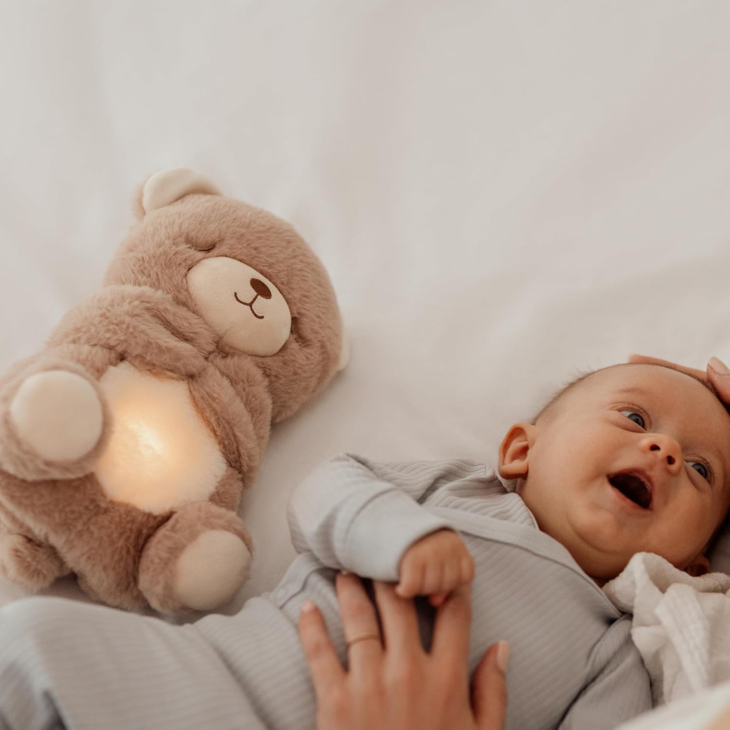 Thumbnail 2 de Nuby Mon Doudou Ours Apaisant – Bonne Nuit Peluche Veilleuse Musicale et Lumineuse pour Bébé