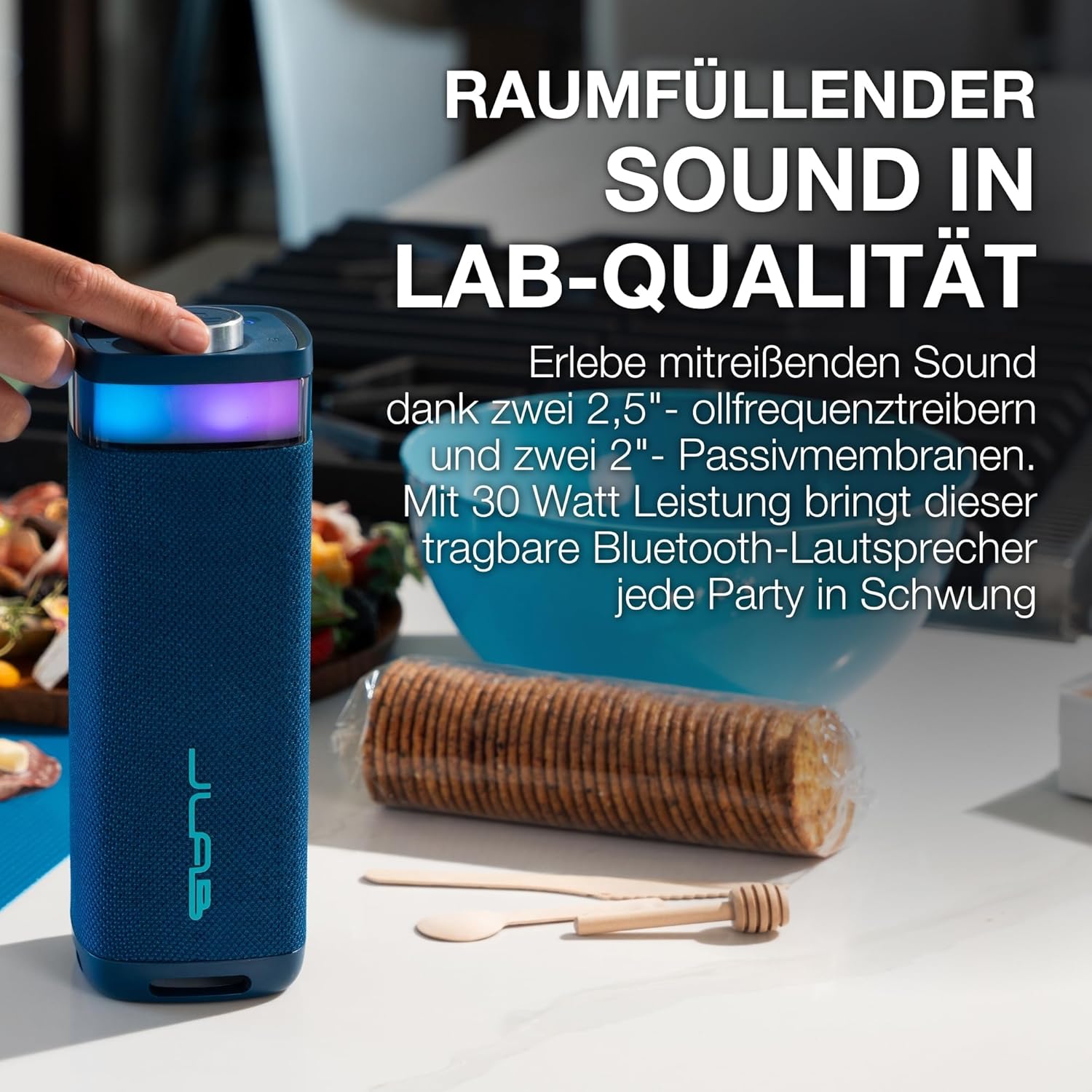 Thumbnail 2 de JLab JBuds Party tragbarer Bluetooth-Lautsprecher mit 12H+ Akkulaufzeit, 30W und IP56 – Marineblau