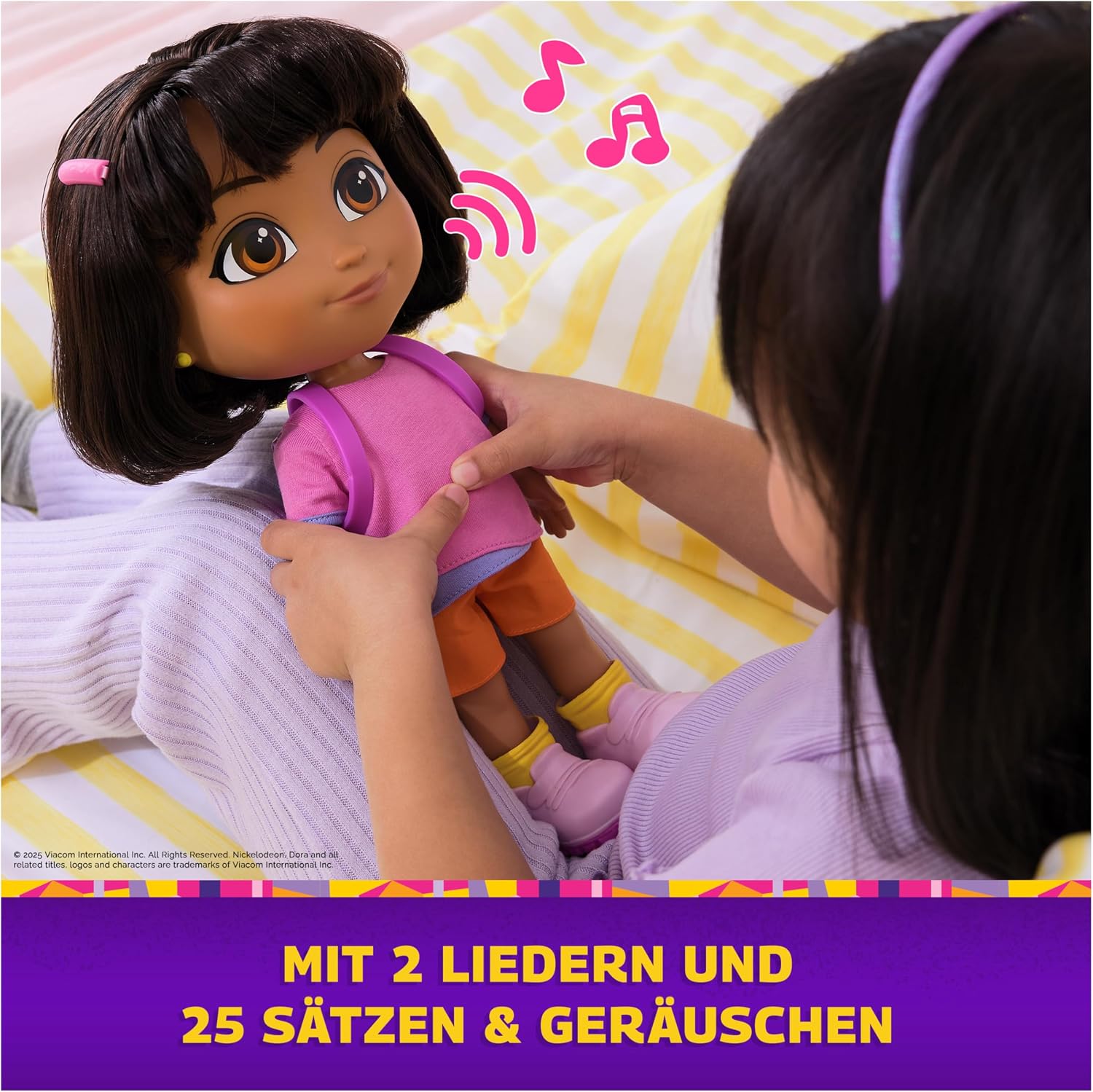Detalle 2 de Dora Sing mit Mir Puppe 35 cm