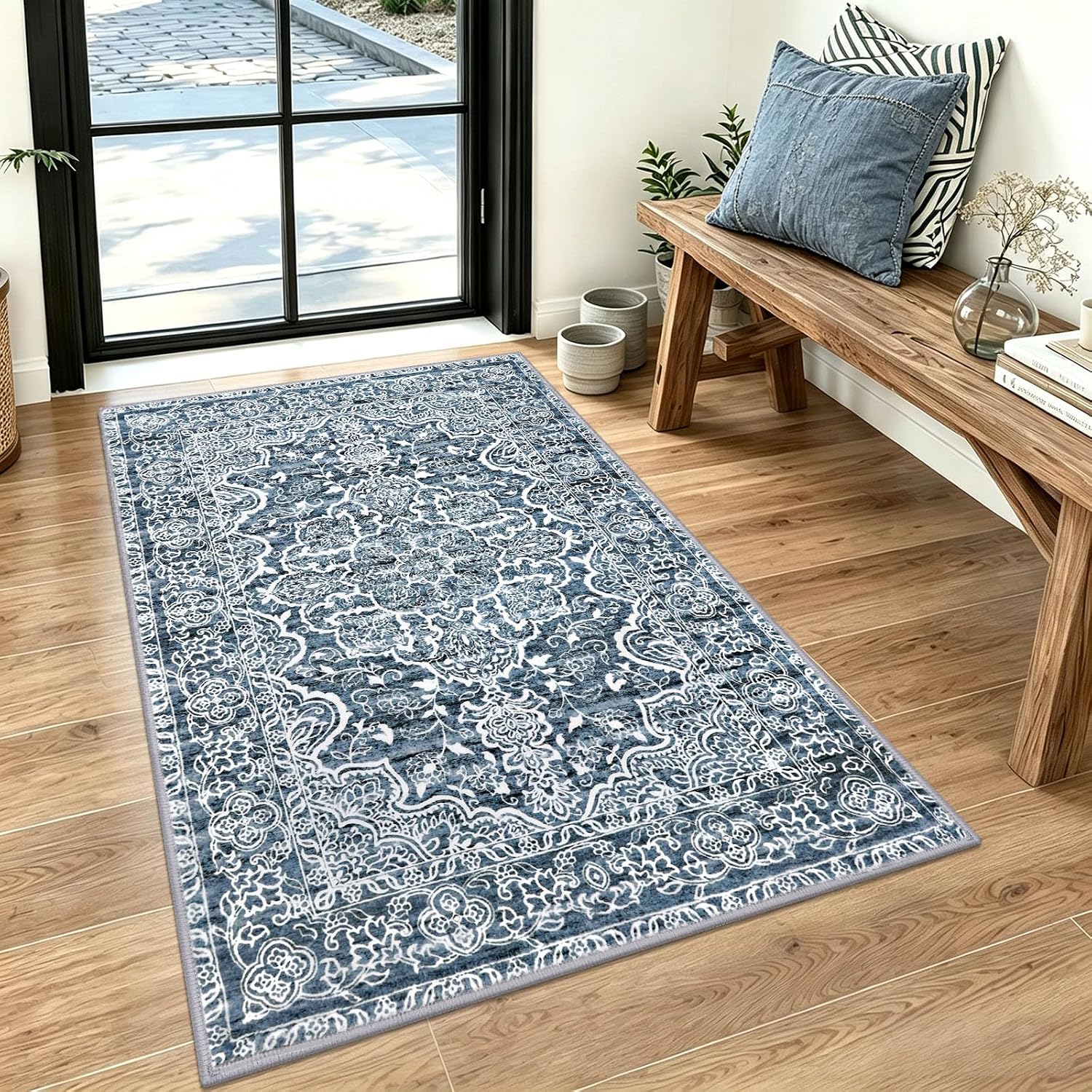 Detalle de KUTA 3x5 Entryway Rug (Blue White Vintage Floral) Non-Slip, Washable Low-Pile