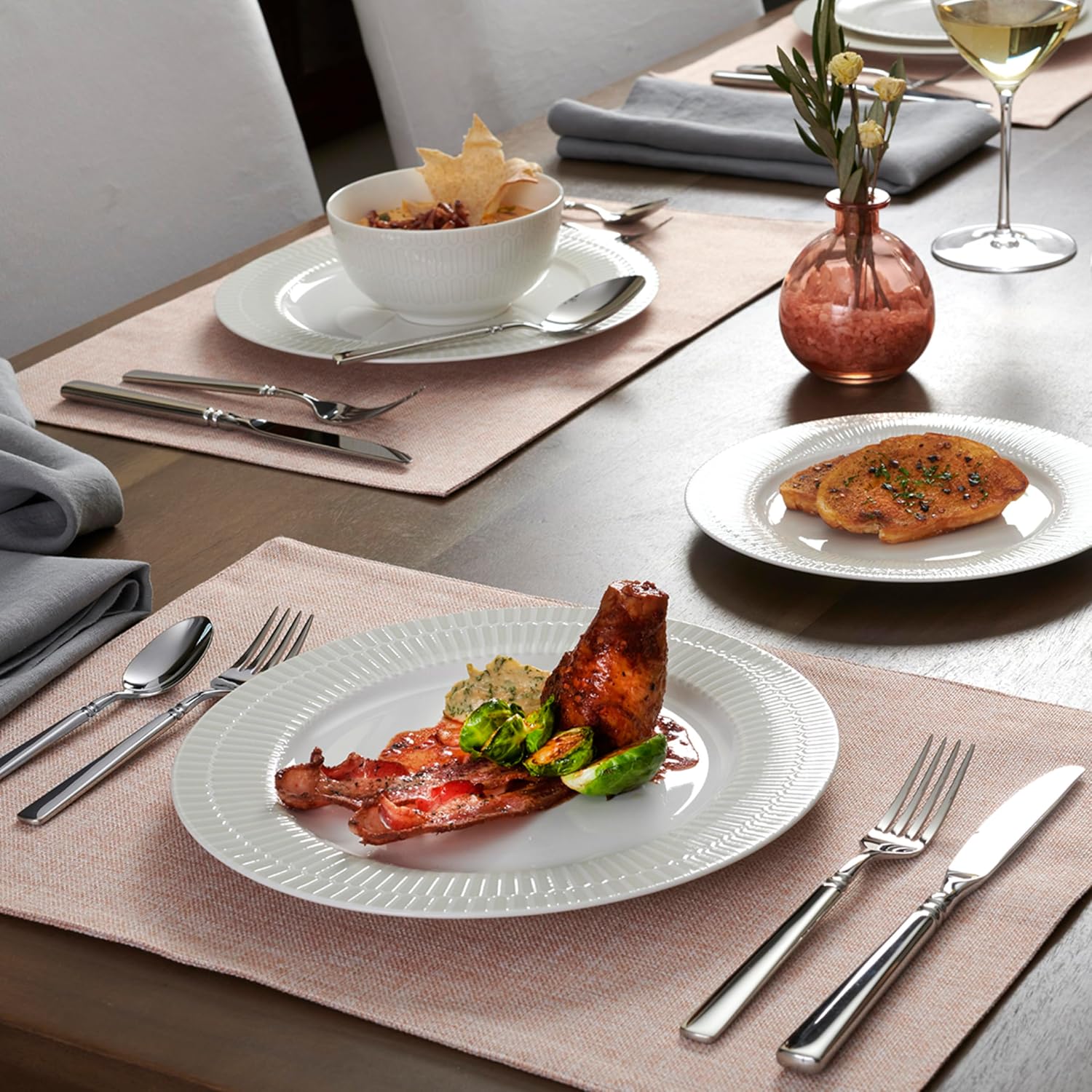 Detalle de Oneida Easton Fine Salad Forks 4-Piece Set (Service for 4) – Mirror Finish, 18/10 Stainless Steel