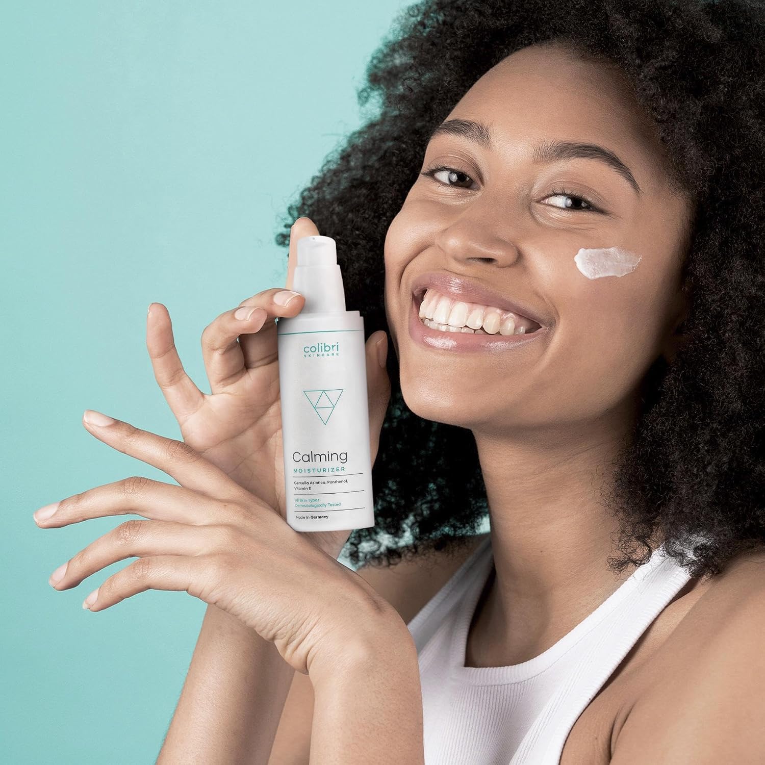 Detalle de colibri skincare CALMING MOISTURIZER crema viso giorno con acido ialuronico (80 ml) calmante e idratante
