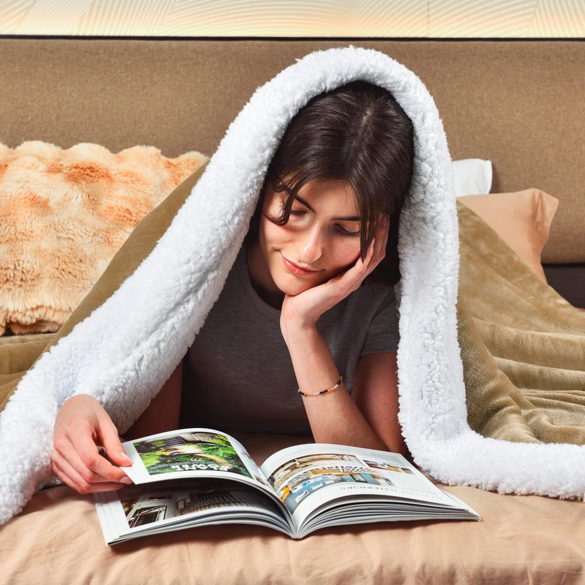 Detalle de KAWAHOME SFBQU6023 Sherpa Fleece Queen Blanket, 500 GSM, Camel