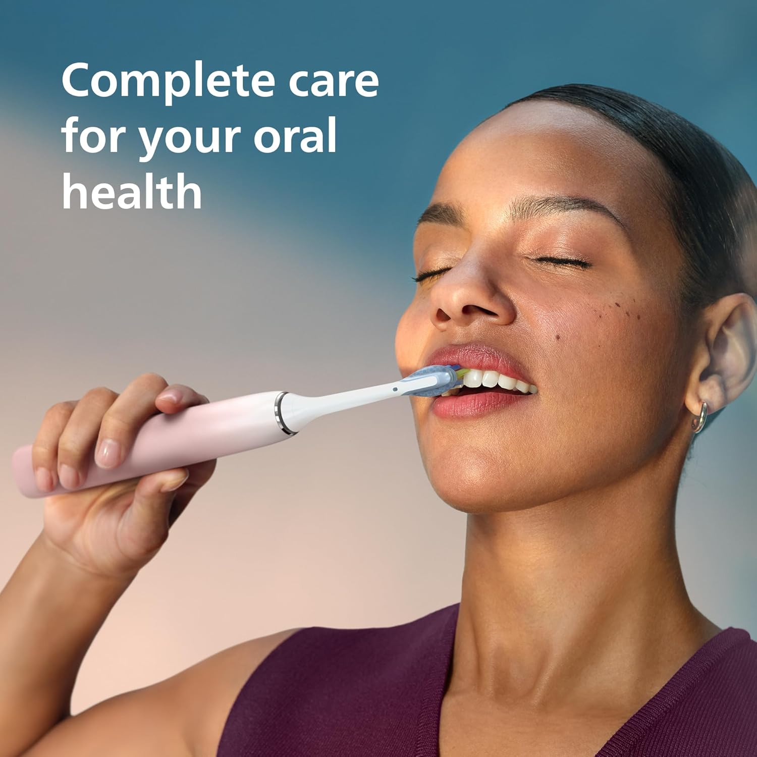 Detalle 2 de Philips Sonicare DiamondClean 9000 Special Edition (HX9911/79) — A measured take for daily whitening and gum care