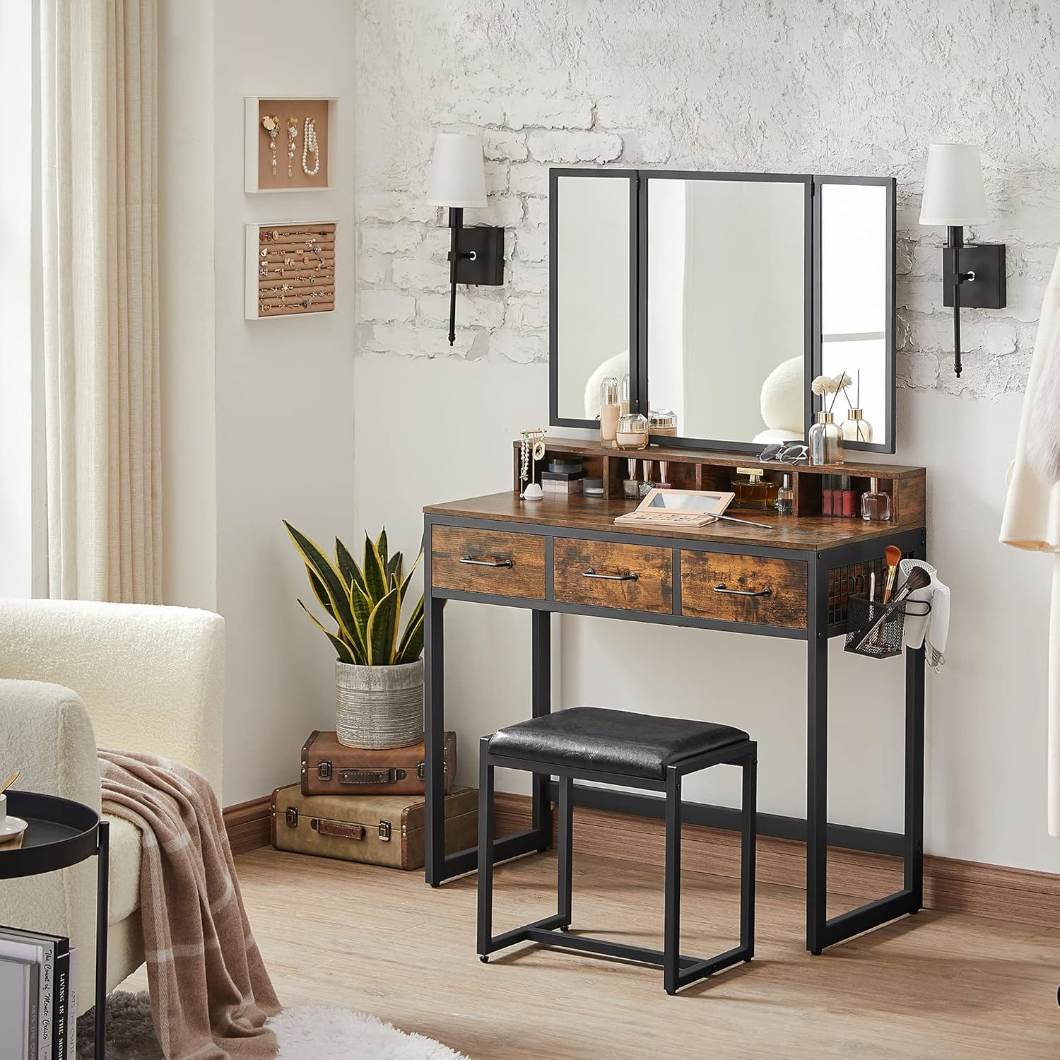 Detalle de RV T004B01 dressing table with mirror