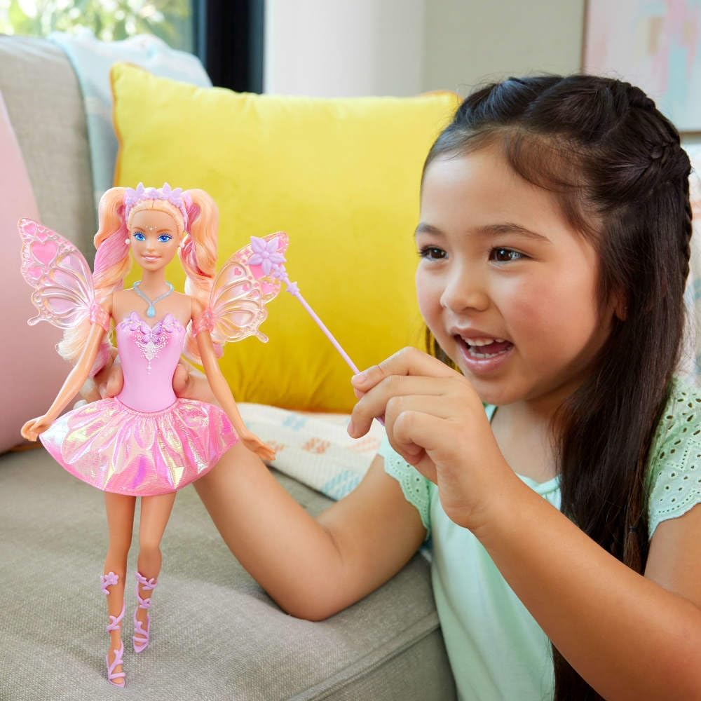 Thumbnail 1 de Barbie Fantasy Feenpuppe mit Farbwechsel Flügeln – Farbzauber-Set inkl. Outfit und Zauberstab (JCP76)