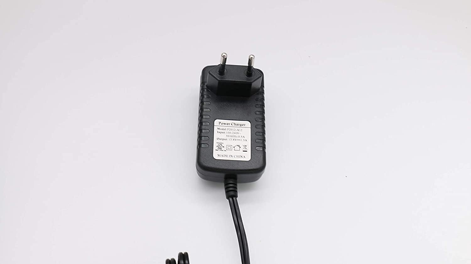 Detalle 2 de Caricabatterie 12V mantenitore intelligente per batterie al piombo