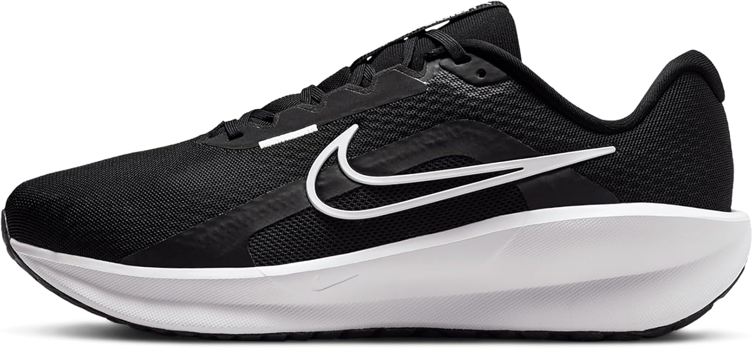 Detalle de Nike Downshifter 13 Sneaker for Men – Comfortable, breathable daily trainer