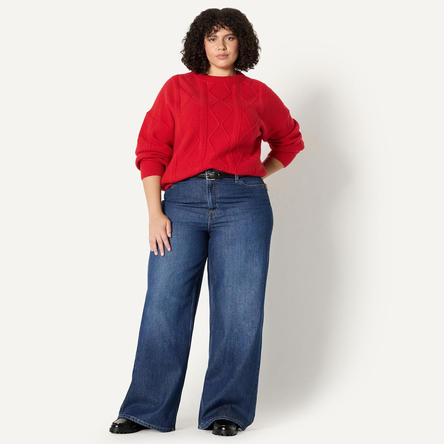 Thumbnail 6 de Amazon Essentials Damen Relaxed-Fit Pullover mit Rundhalsausschnitt und Zopfmuster