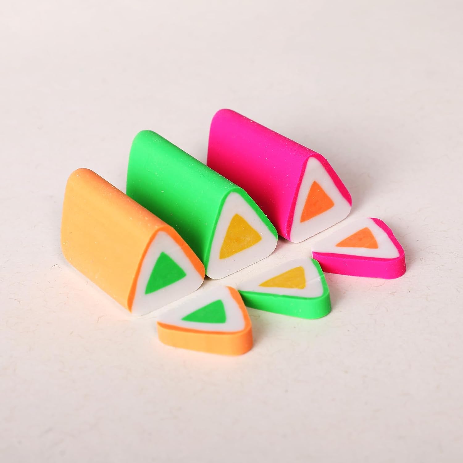 Detalle de KEYROAD Roofix – Set di gomme universali Roofix triangolari (24 pezzi) in gomma termoplastica