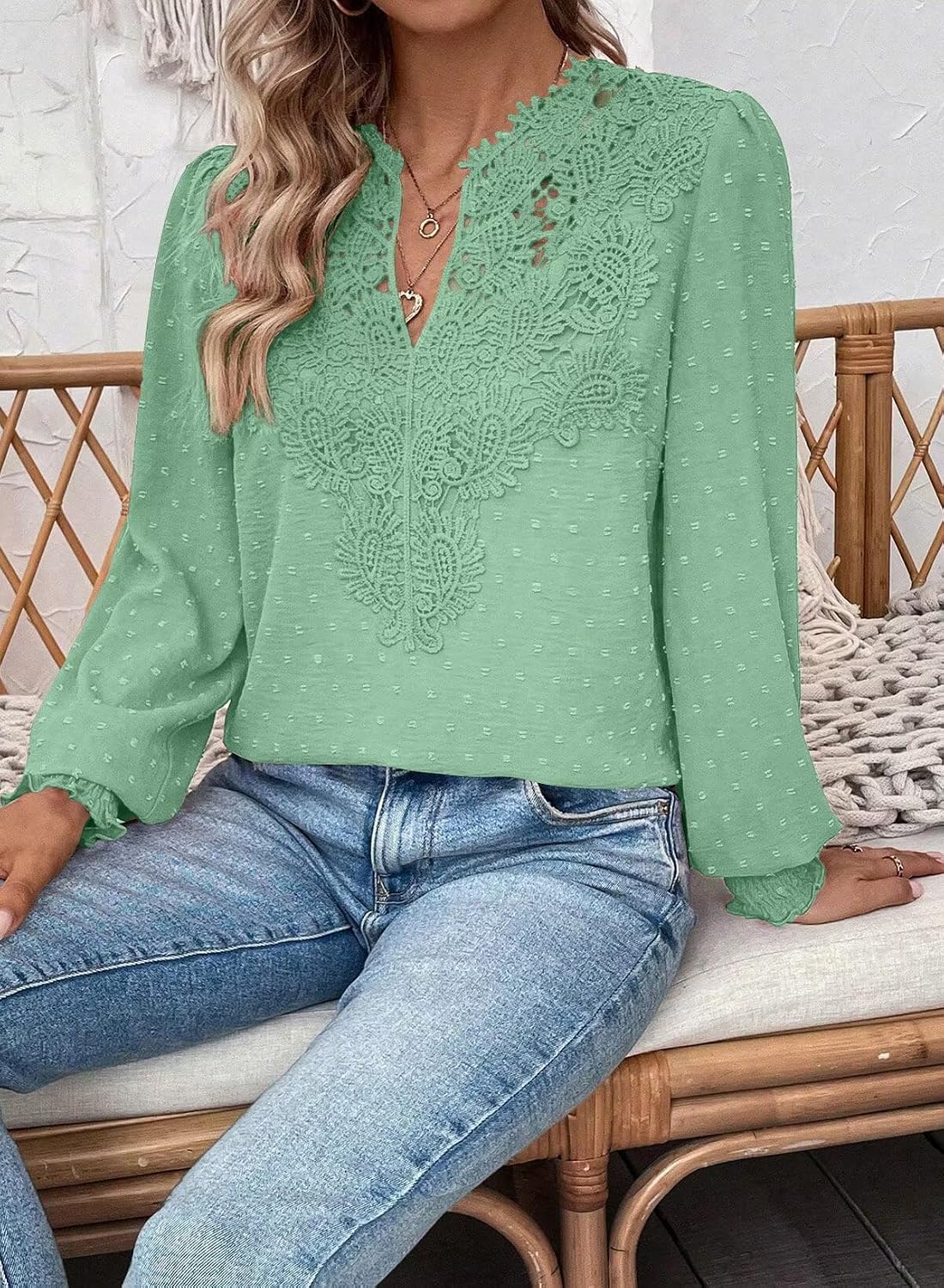 Detalle de Falechay Boho Tops for Women Long-Sleeve V-Neck Blouse with Crochet Details