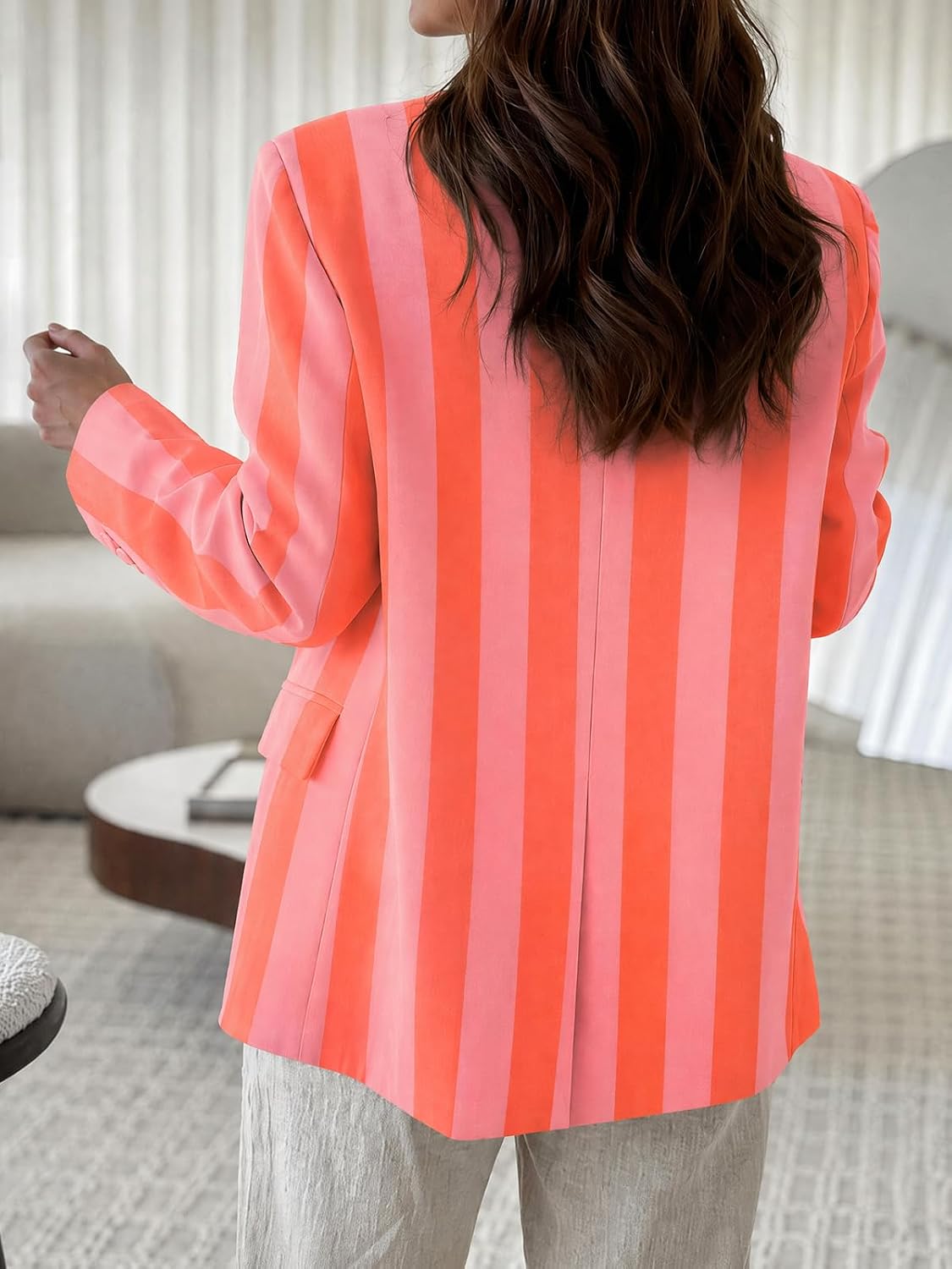 Detalle 2 de Cicy Bell Women's Plaid Blazer
