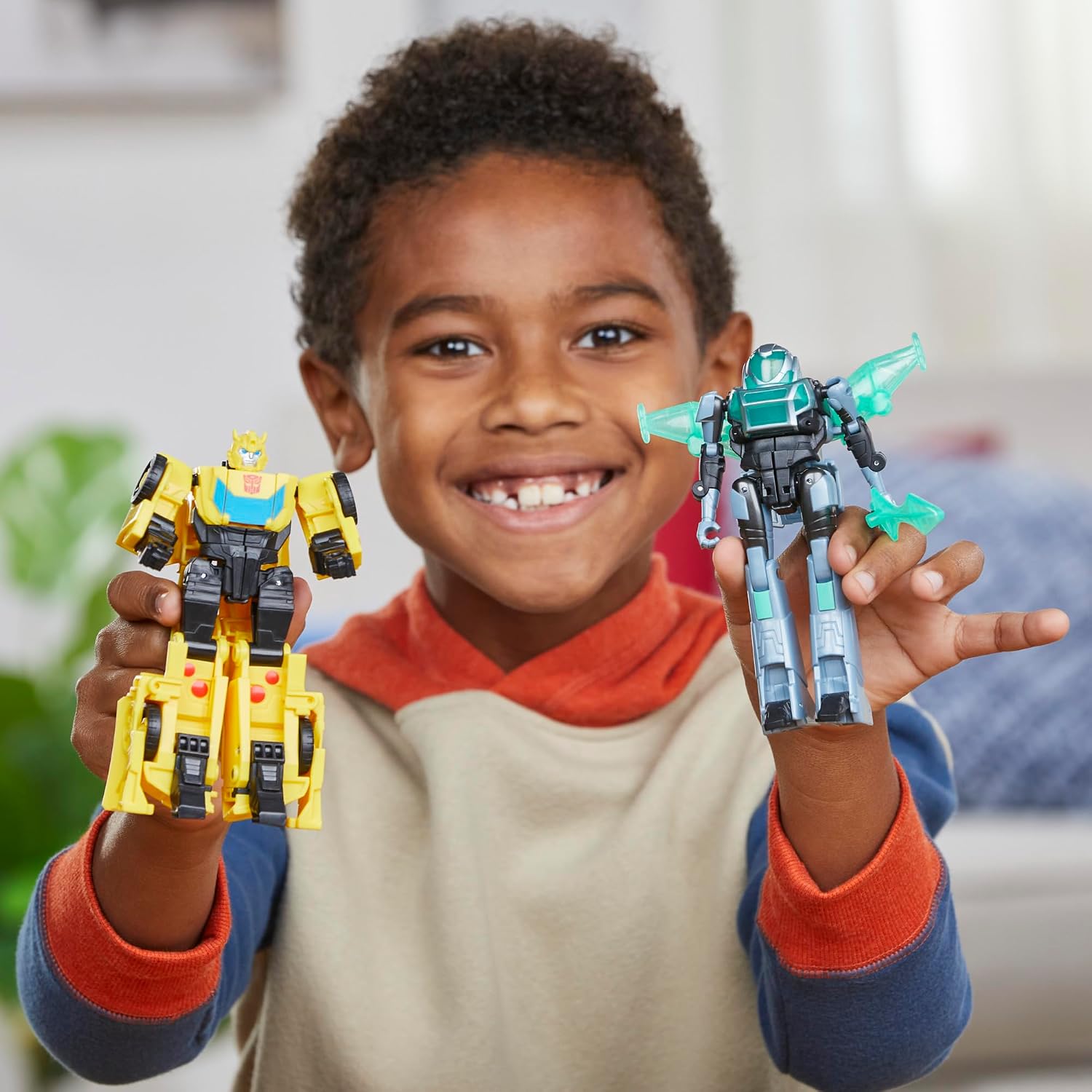 Detalle de Transformers EarthSpark Cyber-Combiner Bumblebee
