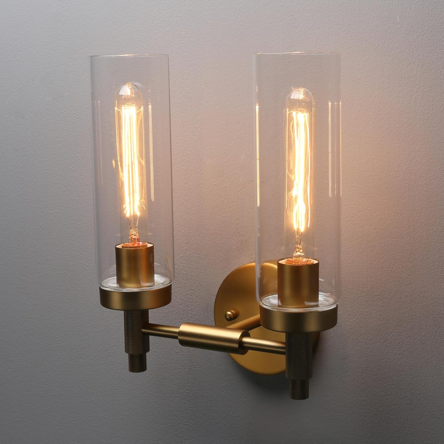 Detalle de Phansthy Wall Sconce, 3.14-inch Glass Shade