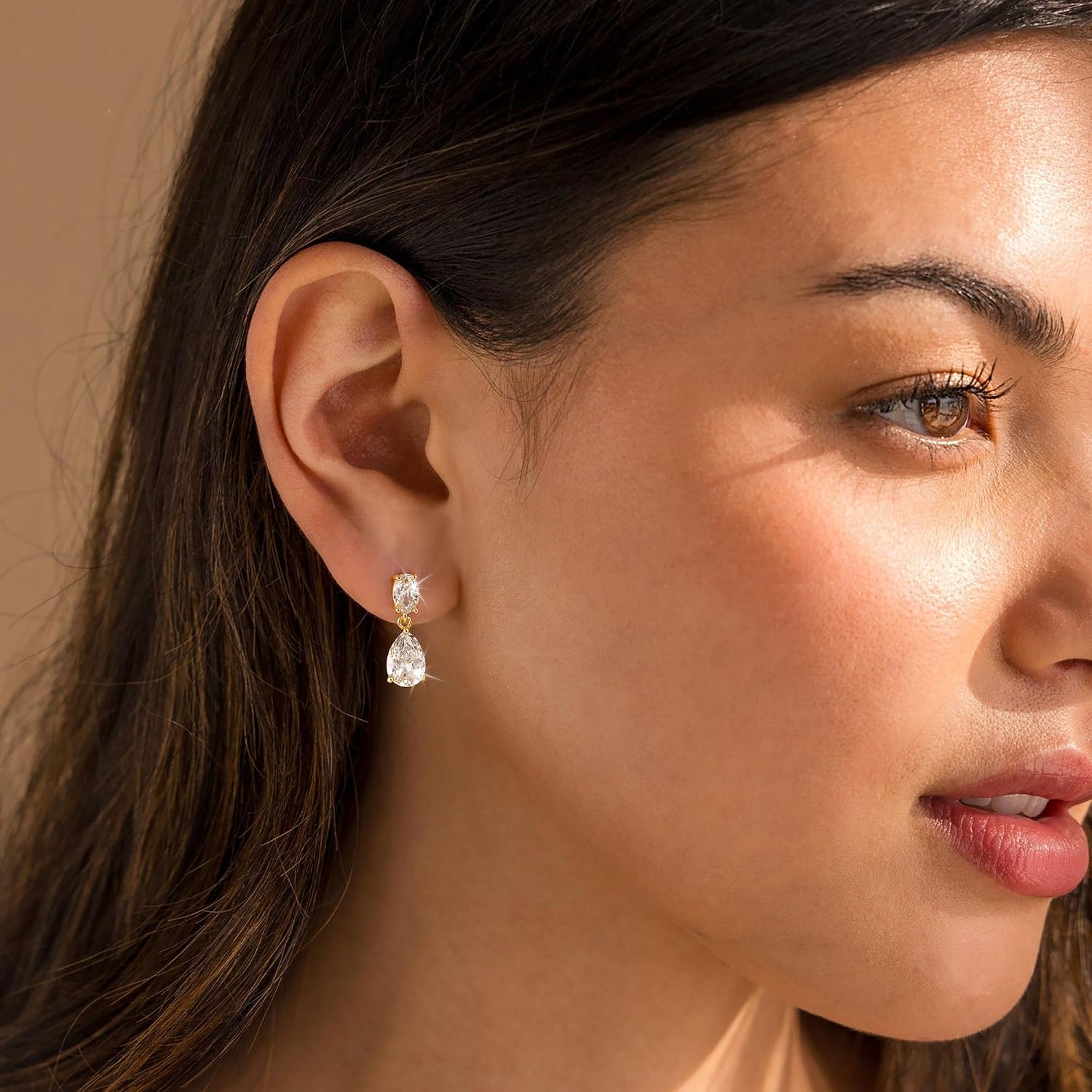 Detalle de Moodear Drop Earrings, 14K Gold Plated