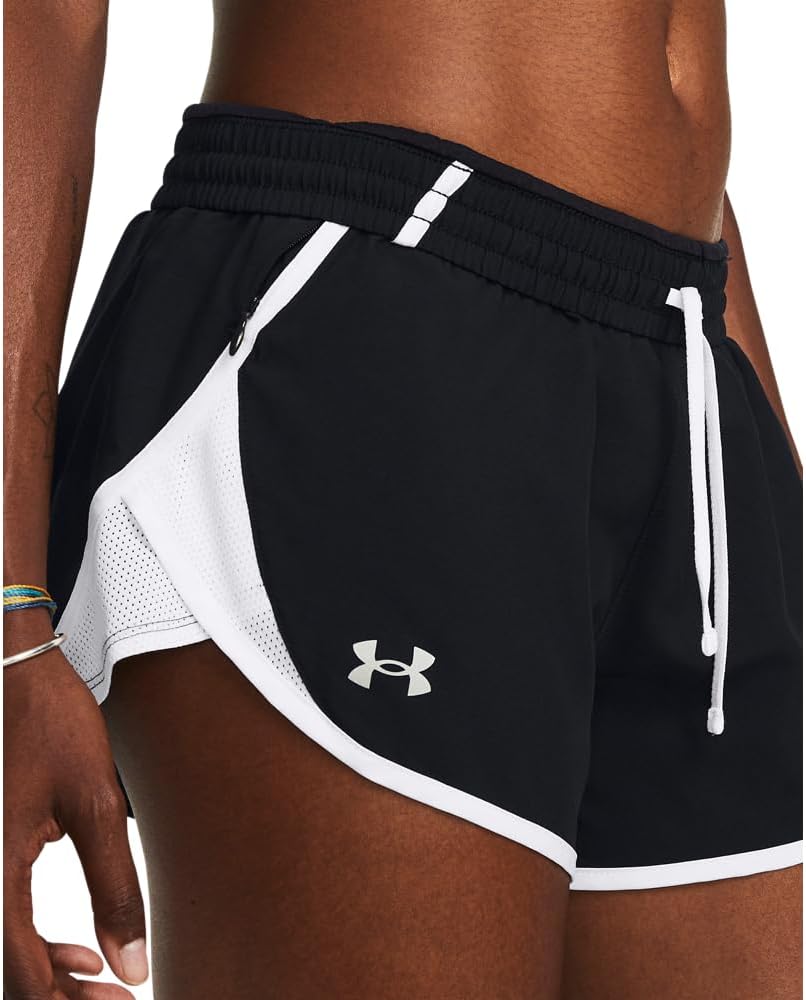 Detalle 2 de Under Armour Women's Fly By Shorts