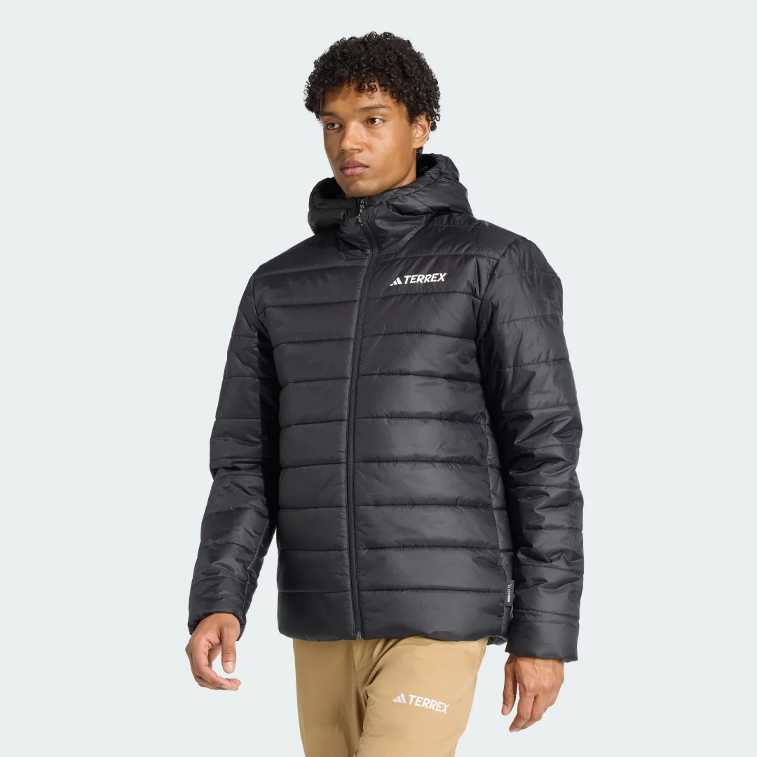 Detalle de Adidas Terrex Multi Essentials CLIMAWARM chaqueta con capucha