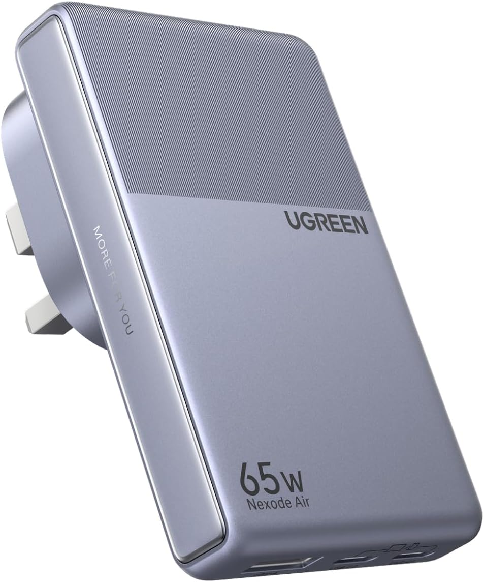 Detalle de UGREEN Nexode Air 65W GaN USB-C Charger, 3 Ports, Ultra-Slim, Foldable UK Plug