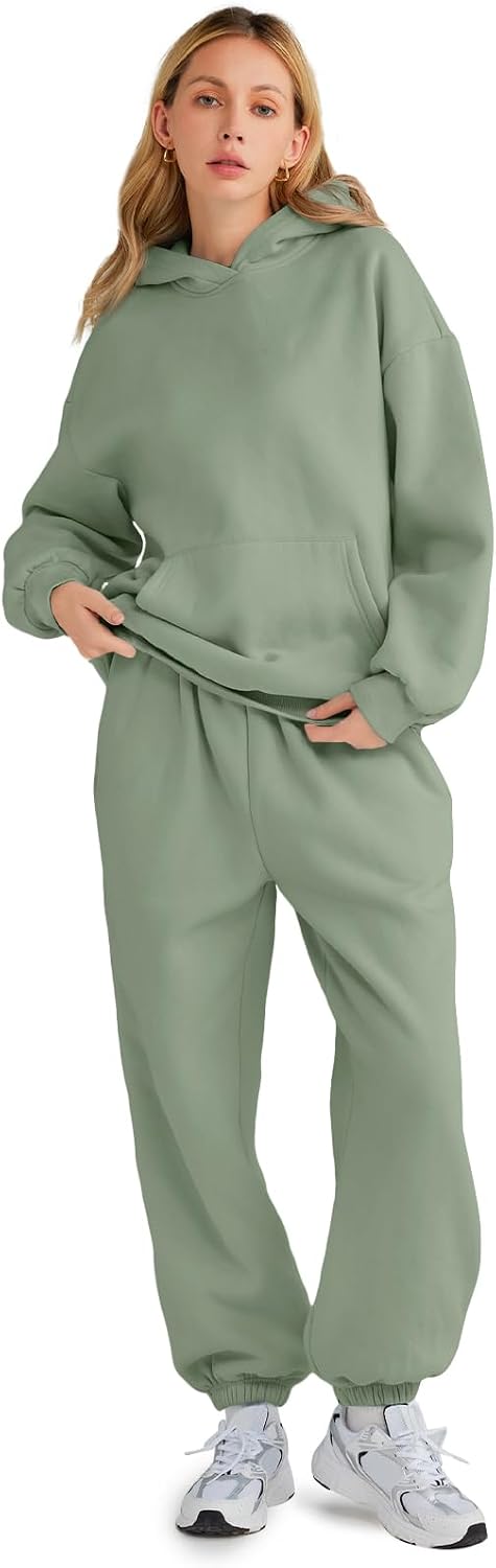 Detalle 2 de AUTOMET Two-Piece Women's Lounge Set