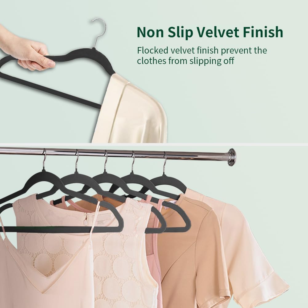 Detalle de Stormix Velvet Clothes Hangers, 17.3-inch