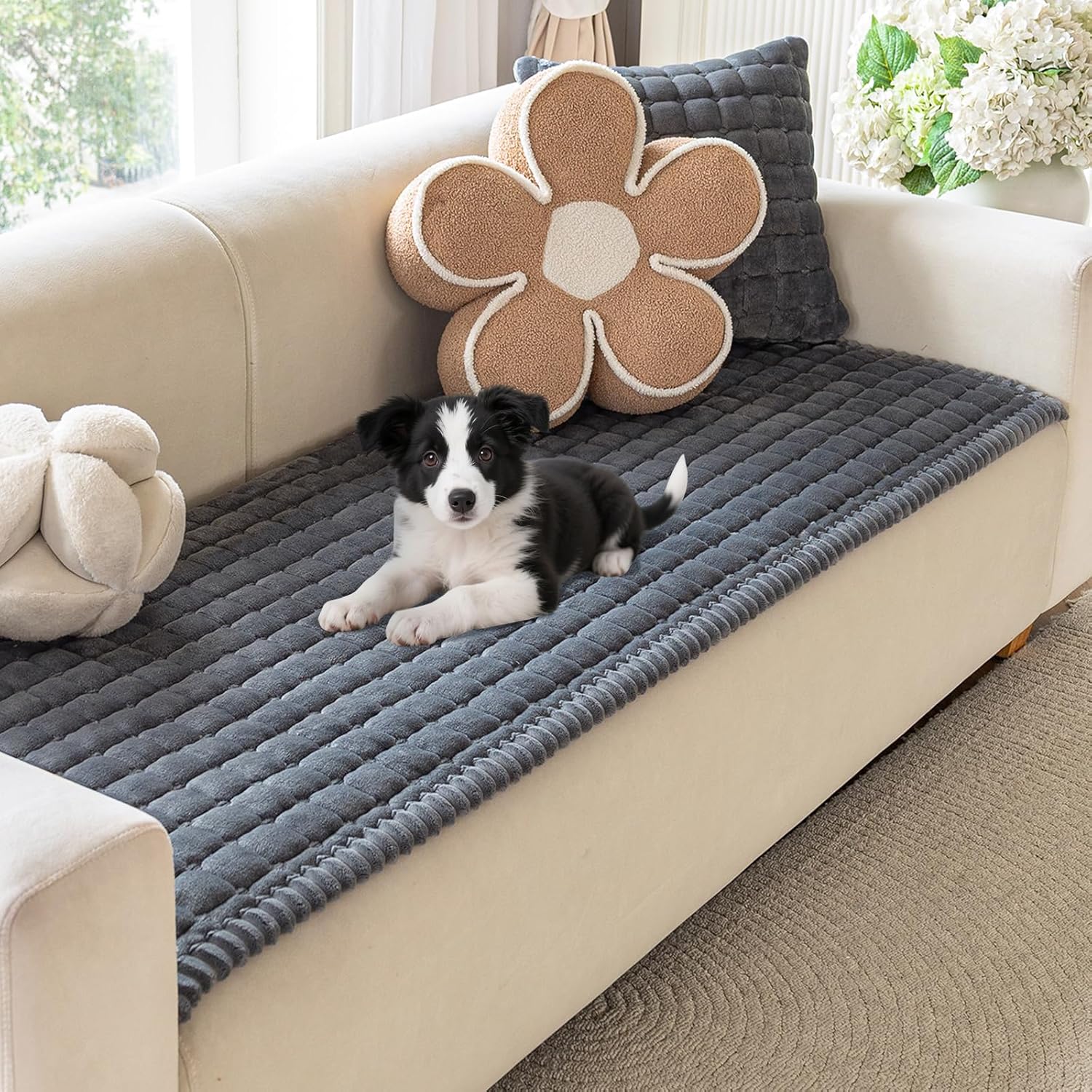 Royhom Pet Sofa Cover Washable: Thick Flannel Slipcover for 2–4 Seater Sofas (Grey, 70x150cm)