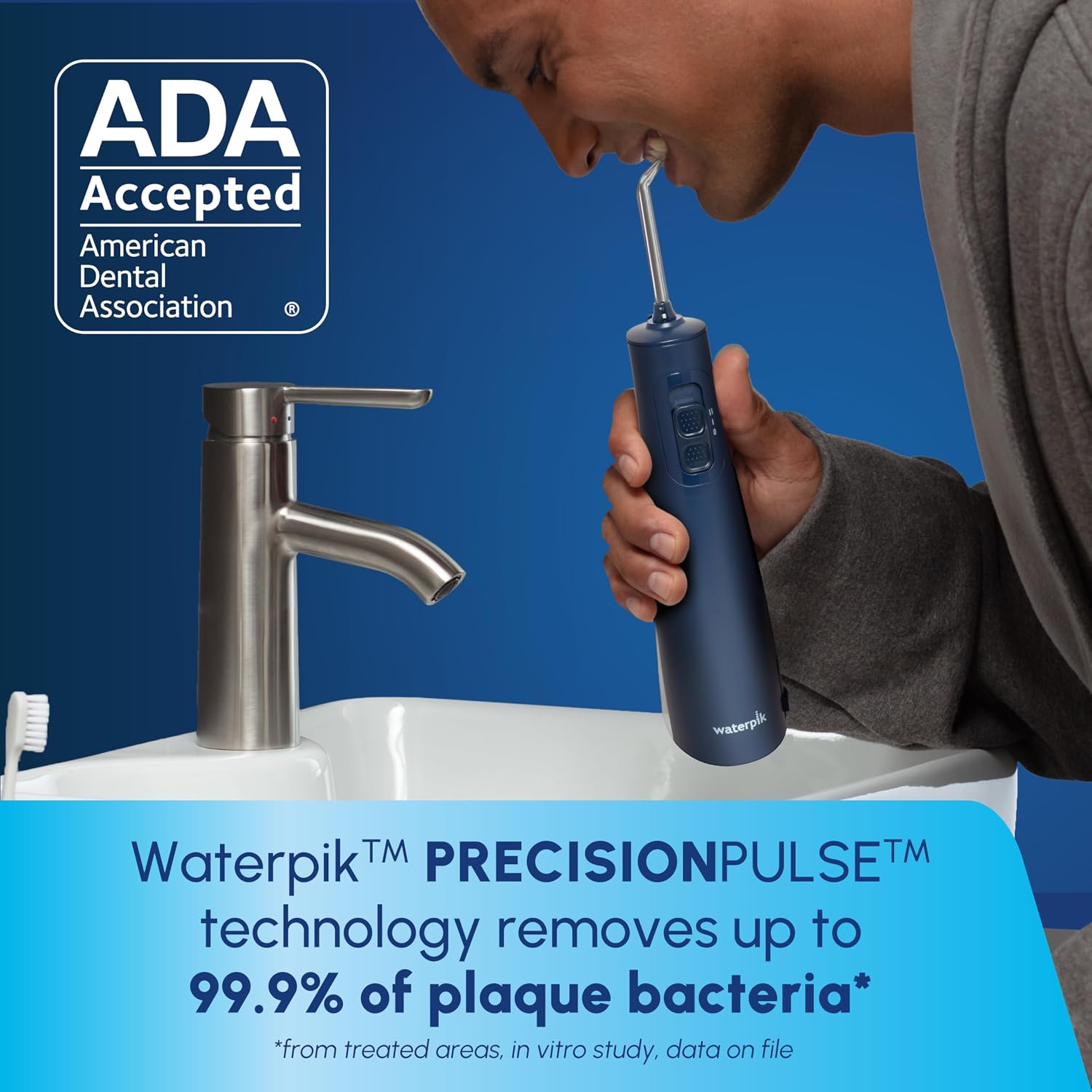 Detalle de Waterpik Portable Rechargeable Water Flosser, 2 Tips 🪥