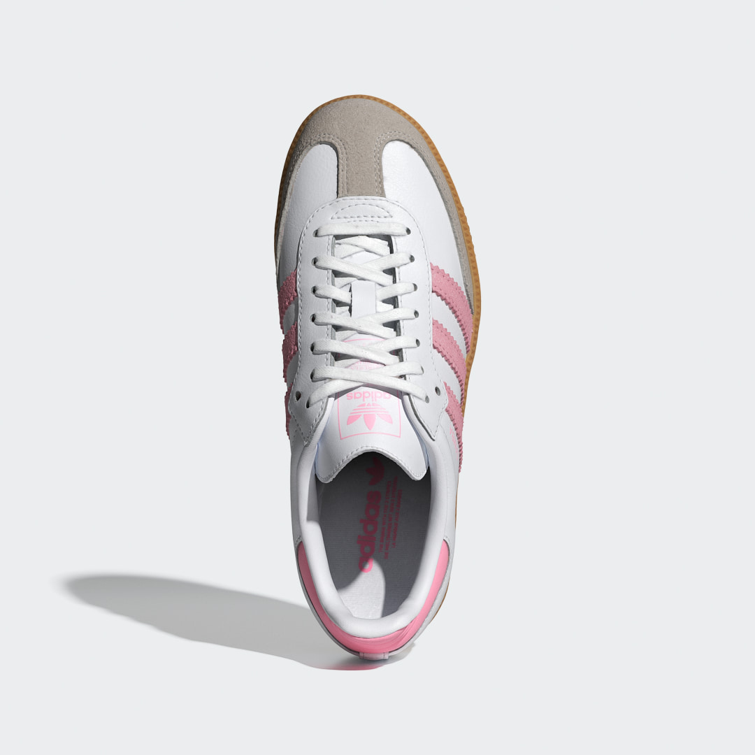 Detalle de Adidas Samba OG: la zapatilla clásica en blanco para el día a día urbano