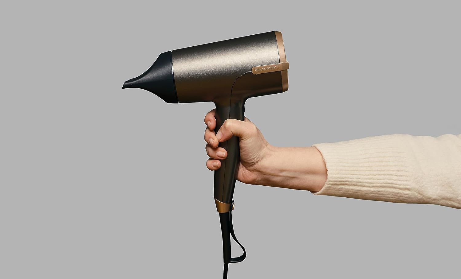 Detalle 2 de Remington ONE Sèche-cheveux ionique Dry&Style D6078 – puissant, rapide et polyvalent