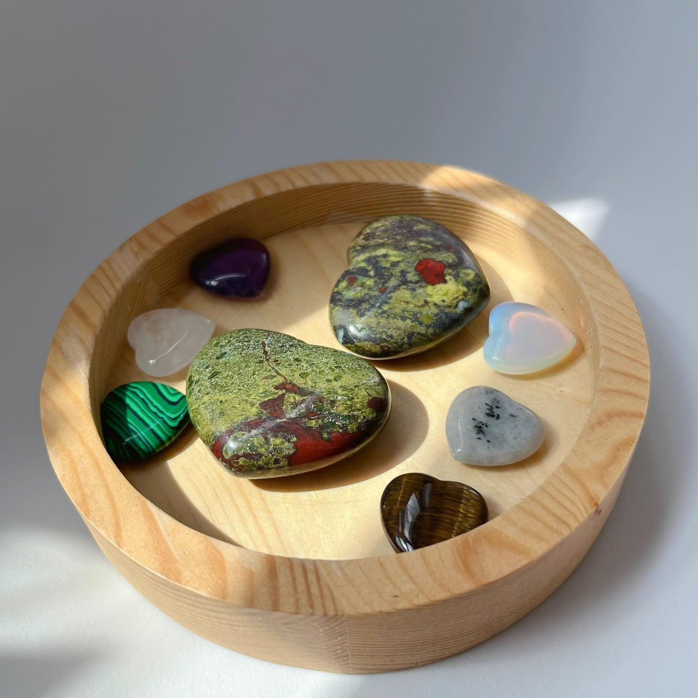 Thumbnail 2 de XIANNVXI Bloodstone Heart Stone 45mm – Natural Palm Massage Crystal