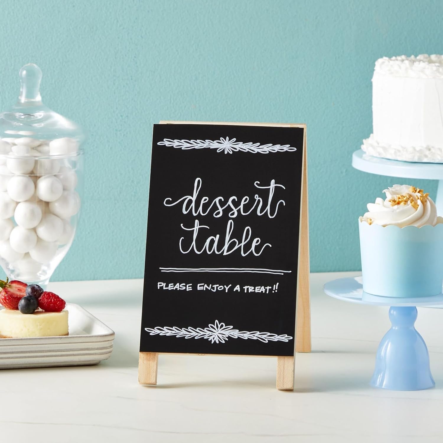 Detalle 2 de Juvale Mini Chalkboard Easel Signs, 2-Pack